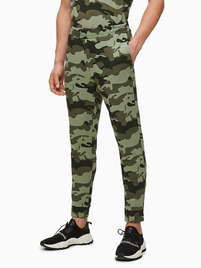 Calvin Klein Ruhák HU351623 | Calvin Klein Printed Férfi Jogger Lila / Camo